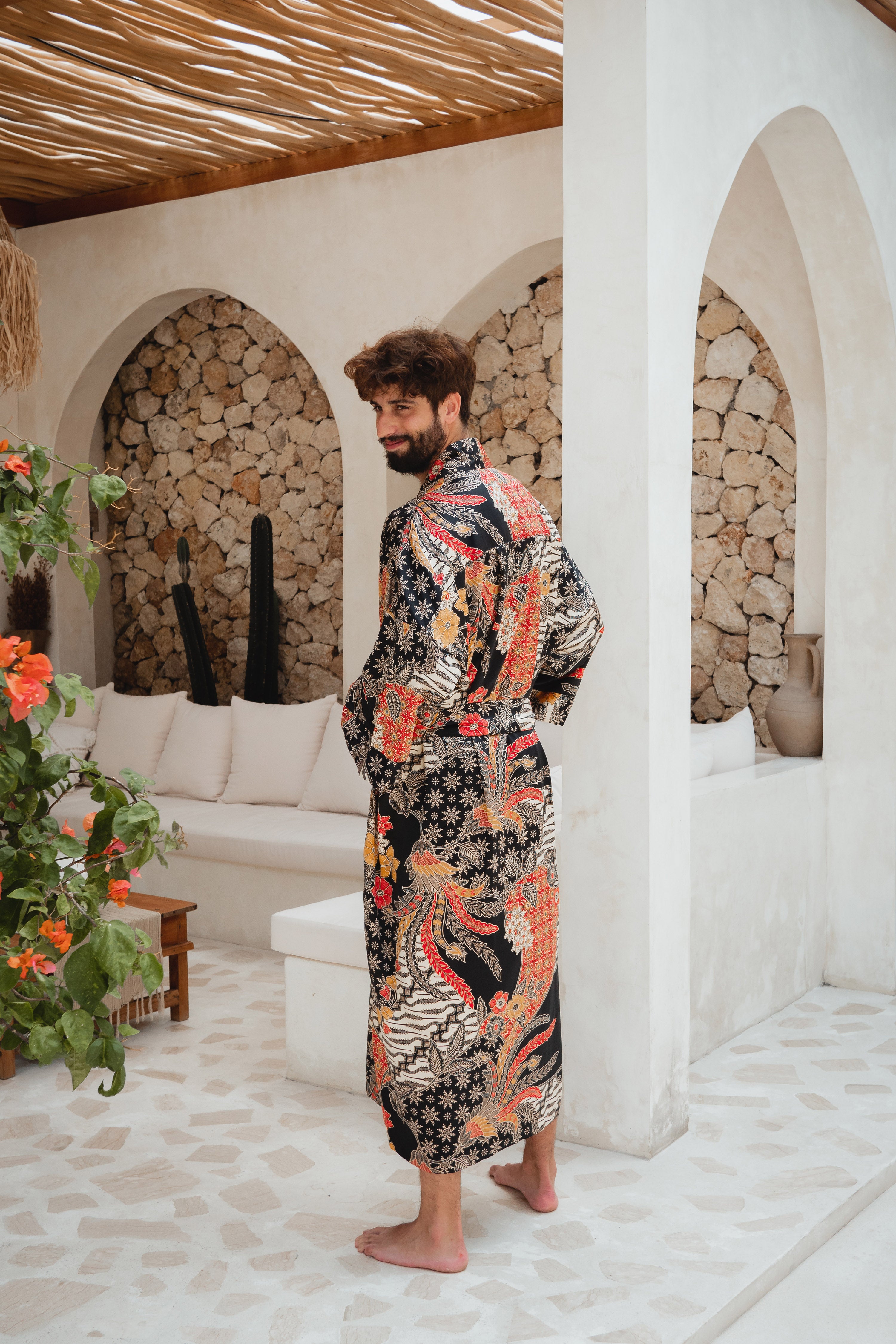 BALI LOVE STORY Silk Kimono Robe for Man I Anniversary Gift for Husband –  1000welcomes