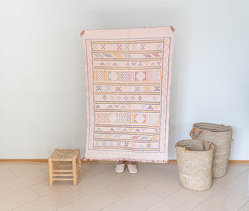 Light Pink Moroccan Cactus Silk Rug No.111