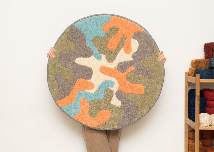 Round Abstract Tufted Rug